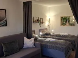 StayatAJ Homes Hamm- all-inclusive Premium Apartment mit voll ausgestatteter Küche, WiFi, Balkon, Hotel-Boxspringbetten, Bettwäsche & Handtüchern