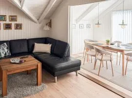 Amazing Home In Ansager With Wifi