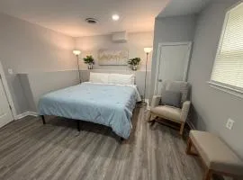 Cozy and Chic Burlington Retreat