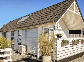 Beautiful Home In Otterup With Wifi