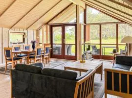 3 Bedroom Cozy Home In Samsø
