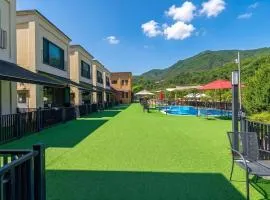 Mung-mung Stay Pen-friendly Pension Gapyeong