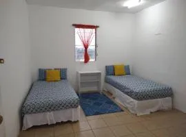 Cayo Budget-Friendly Backpackers with Wi-Fi