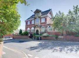 Carnegie Library: Austen Apartment 2 Bedroom