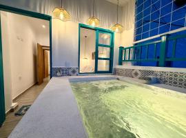 Santorini Colombiano con Jacuzzi Privado Escapada Perfecta, Hotel in Doradal