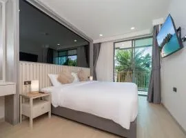 Ozone Calista 1BR Suite in Laguna Bang Tao