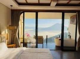 The Casa Lunamoon
