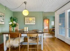 Authentic Swedish Summer House At Asnæs Plantation