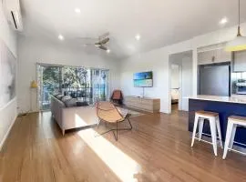 3-Bed Coastal Getaway with Direct Beach Access