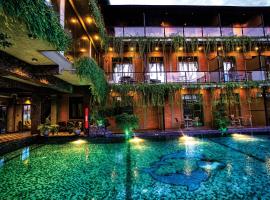 Arama Transit Hotel: Katunayaka şehrinde bir otel
