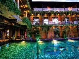 Arama Transit Hotel