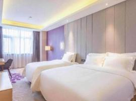 Lavande Hotel Beijing Yizhuang Development Zone JD Headquarter: Ciqu şehrinde bir otel