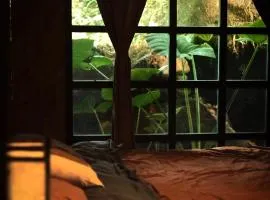 Bluebird chill homestay with Bamboo and Stream