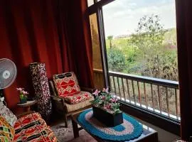 Unique apartment close to Cairo Airport with free dropoff airport shuttle شقة فاخرة مع توصيل مجاني الى المطار 豪华公寓俯瞰开罗国际机场免费送机