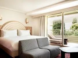 Hotel Ventura Saint-Tropez, Tapestry Collection By Hilton