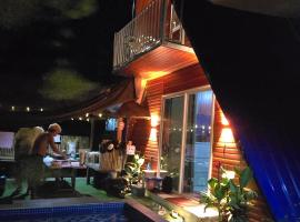 Daniel's Point Beach Cabins, hotel v destinácii Infanta