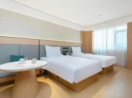 JI Hotel Wuhan Hongshan Square Zhongnan Road Metro Station