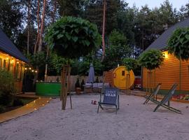 Domki całoroczne z baliami i sauną Leśny Czar: Raków şehrinde bir otel