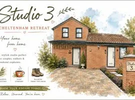 Studio 3 - Stylish apartment central to hospital and racecourse
