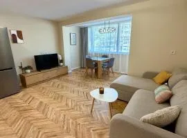 Cozy Cathedral Corner - 2 mins walk from the main pedestrian street