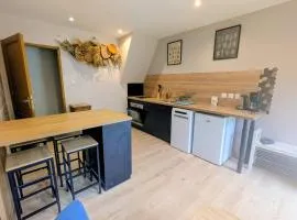 Maisonnette avec jardin indépendant au cœur du Parc Naturel
