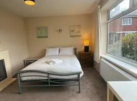 Comfortable 4BR Retreat in Chester