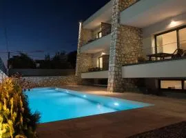 Almondo Suites
