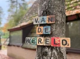 Natuurhuis 'Van De Wereld'