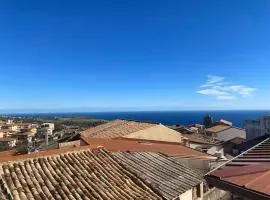 Grande appartamento con vista nel centro storico di Montauro