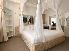 Hotel Boutique18plus - Adults Only, hotel a Mamaia Nord - Năvodari