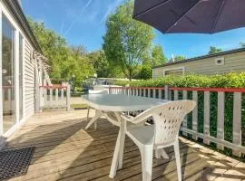 Charmant Mobil-Home Piscine
