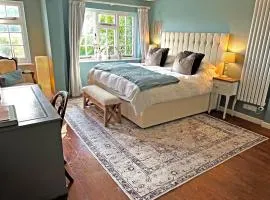 Heydon Private Guest Suite Self Check-in & Parking