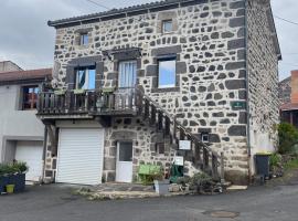 Le studio des volcans, hôtel à Orcines