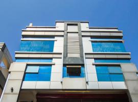 Collection O Hosepet College Road Formerly Mega Inn, hotel v destinaci Hospet