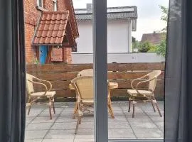 Helle 2,5-Zimmer-Wohnung mit großer Terrasse
