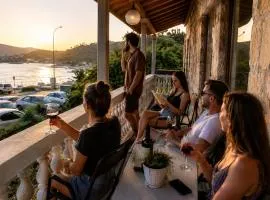 Woodpecker Backpacker Hostel Between Dubrovnik & Kotor