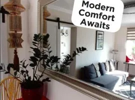 Elen White Apartment
