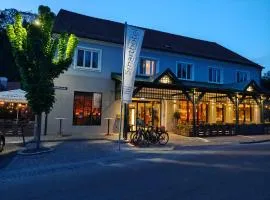 Smarthotel Schmid - Restaurant & Bar inhouse - Nähe Schlossteich