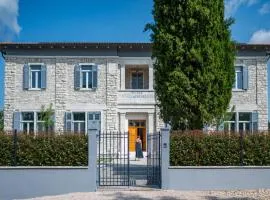 Villa Scvola Elementare Istria