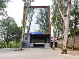 FabHotel Evegreen, Faridabaad