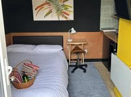 Filton Garden Studios & Parking