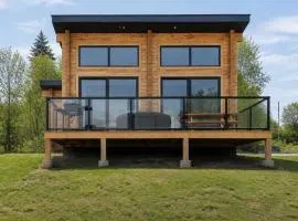 2-BR Lakefront Cottage Rice Lake #8