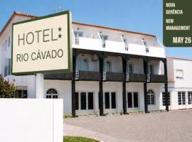 Hotel Rio Cávado, отель в городе Эшпозенди
