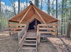Pet-Friendly Glamping Retreat: Safari Tent Getaway in Suches, Georgia