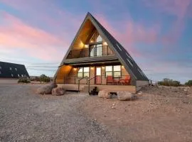 Gorgeous A-frame Settled in the Middle of the Desert inTorrey, Utah