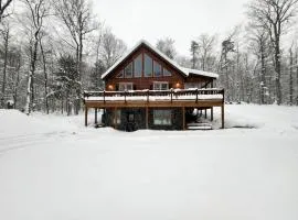 Connect with Nature: Secluded Campsite Sanctuary in New York's Woodlands