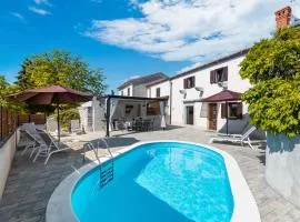 Villa Franka with heated pool