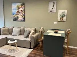 New Modern Stay at Matrix Residence