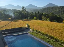 Bukit Luwih House