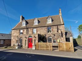 Red Lion Inn, מלון בMilfield